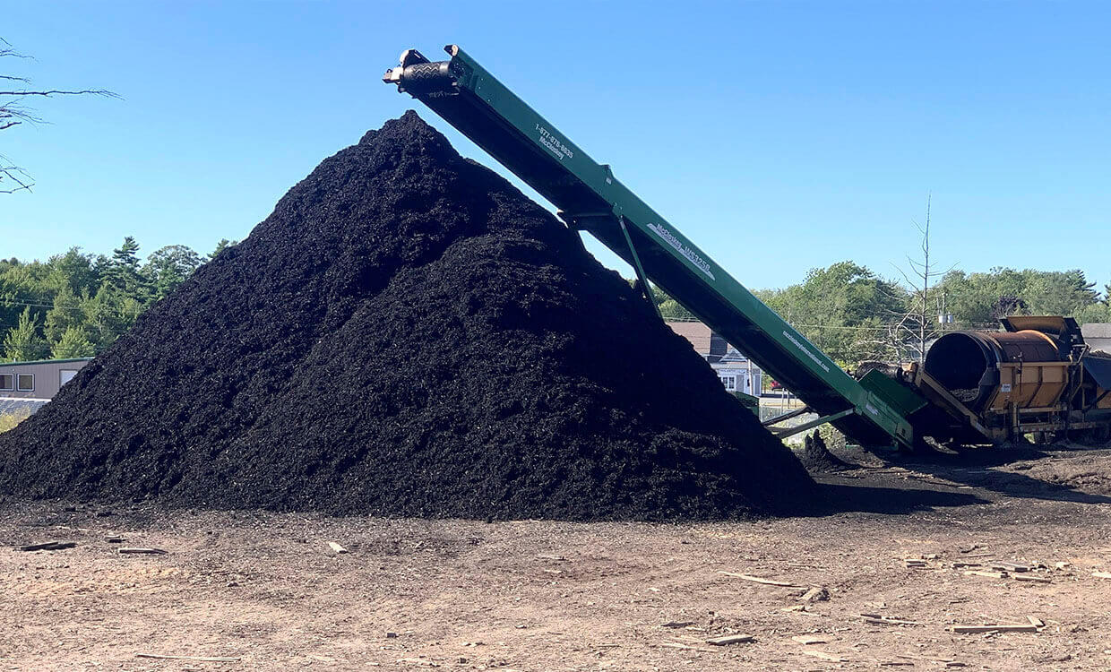 EARTHCO Premium Soils, your one-stop resource for soil, bark mulch ...